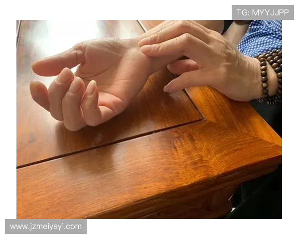 空调肩别慌！这套中医导引术让父母轻松告别酸痛(1)